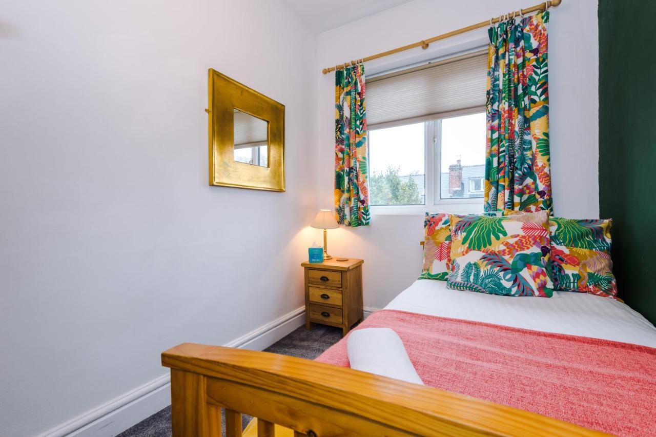 Vila Cosy House With Garden & Parking, Sheffield Exteriér fotografie